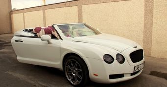 Если нет денег на Bentley, его можно сделать самому: В сети показали кастомный «Континентал»