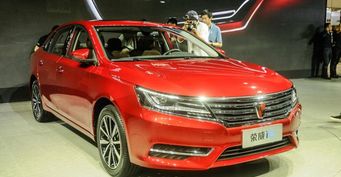 Флагманский седан Roewe i6 дебютирует на рынке Китая 17 февраля