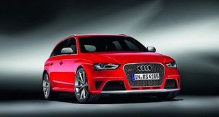 Audi RS4 Avant  оснастят битурбированным 420-сильным двигателем