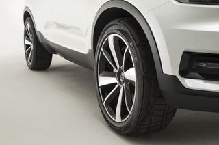 Volvo официально представила фото нового кроссовера XC40