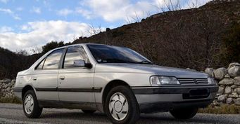 Самая дешёвая машина для такси: О покупке Peugeot 405 за 100 000 рублей