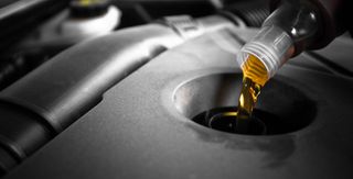 Как часто необходимо менять моторное масло