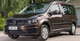 Переплатить полмиллиона за шильдик: Кому нужен Volkswagen Caddy, когда есть LADA Largus?