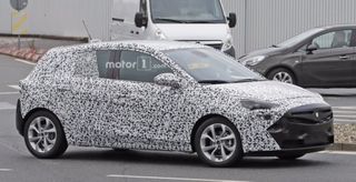 Opel вывел на дорожные тесты новое поколение Corsa
