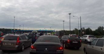 «Возникло возмущение к Автодору»: На пробки по трассе М4 «Дон» пожаловались в Сети
