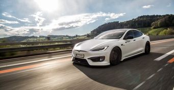 Ателье Prior Design представило тюнинг-пакет для Tesla Model S