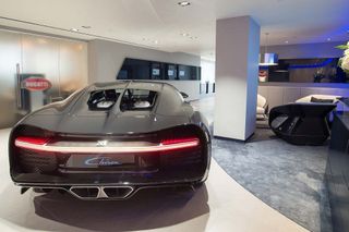 Bugatti открыла в Лондоне обновлённый автосалон специально для Chiron