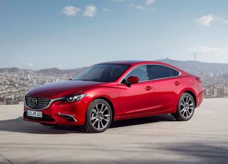 Mazda повысила цены на автомобили 2017 модельного года в России