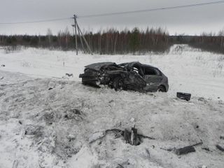 Один человек погиб в ДТП на трассе «Тюмень - Ханты-Мансийск», пострадали дети