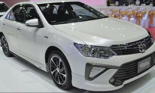 Toyota презентовала доработанную модель Camry Extremo