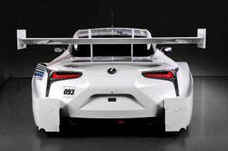 Lexus показал гоночное авто для участия в Super GT в 2017 году