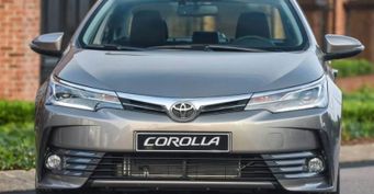 От «бюджетного» салона до практичной ходовой: Чем примечательна Toyota Corolla XI