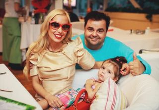 Сергей Рост с женой Ольгой и дочерью Алисой. Фото: личная страница в Instagram