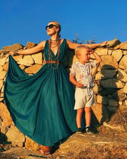 Фото: Ксения Собчак с сыном. Источник: Instagram @xenia_sobchak