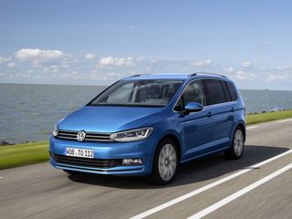 Volkswagen Touran стал самым популярным минивэном в Европе