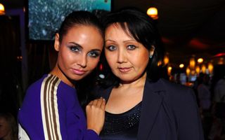 Ляйсан Утяшева с мамойФото: goprosport.ru