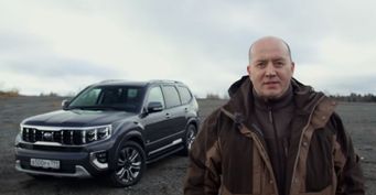Подвозил Светлакова, рекламирует Audi и KIA Mohave: Сергей Бурунов стал автоблогером
