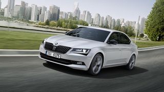 Первый «гибрид» от Skoda появится в 2019 году