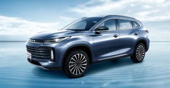 Китайский «чемодан» по цене Toyota: Chery Exeed TXL разругали в Сети за внешность и двигатели