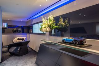 Bugatti открыла в Лондоне обновлённый автосалон специально для Chiron