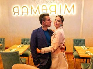 Фото: Павел Прилучный с экс-супругой Агатой Муцениеце. Источник: instagram_bugevuge