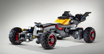 Chevrolet собрал из кубиков Lego Бэтмобиль в натуральную величину