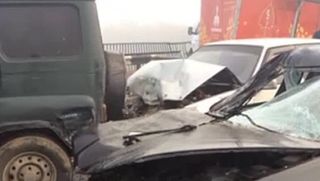 В Подмосковье на трассе «Минск» столкнулись 11 автомобилей