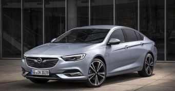 «Незаслуженно забытый автомобиль»: Эксперт рассказал все, что нужно знать об Opel Insignia со «вторички»